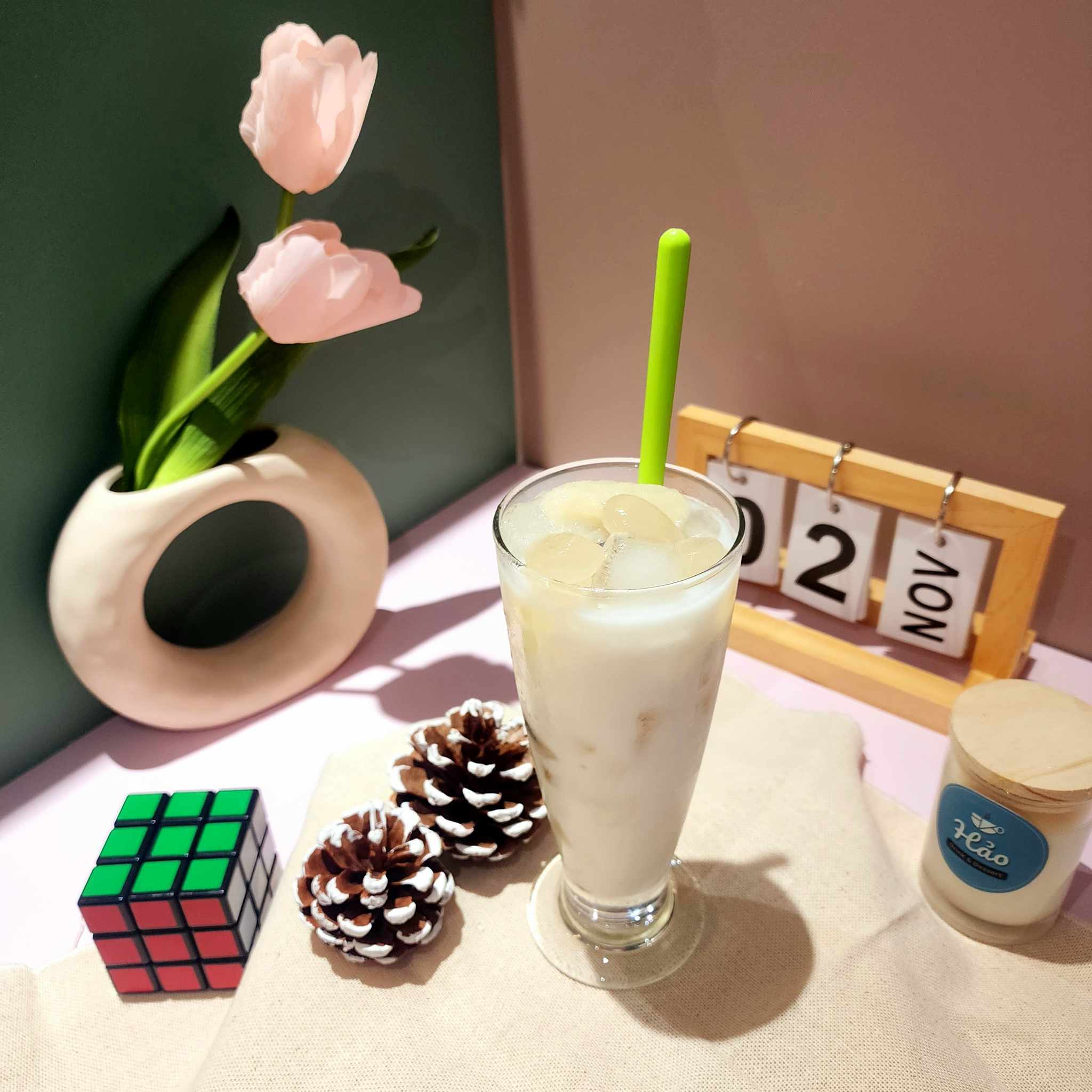 Sữa Chua Hạt Đác Mãng Cầu